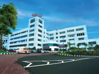 Al-Azhar Medical College &  Specialty Hospital