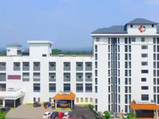 Chazhikkatu Hospital